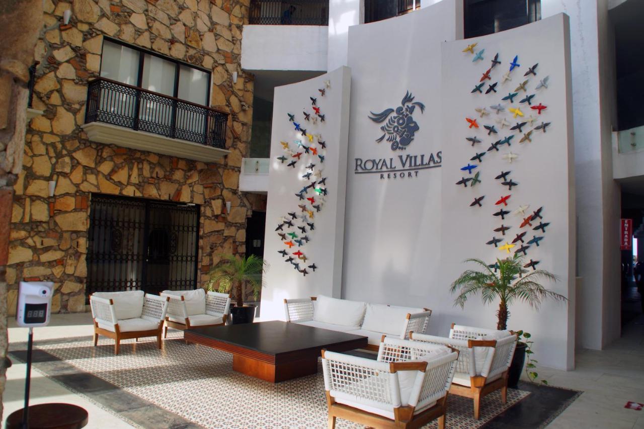 로얄 빌라 리조트 마사틀란 외부 사진 Lobby of Royal Villas